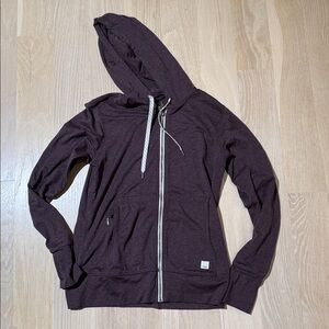 Vuori halo zip up hoodie